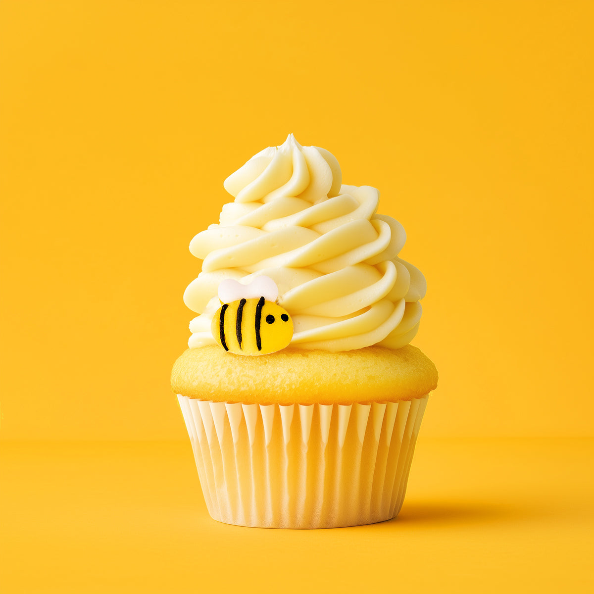 SPRINKS Icing Decorations - BUMBLE BEE (10 pieces)